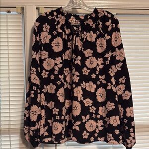 Floral Black and Pink Women's Top size XL